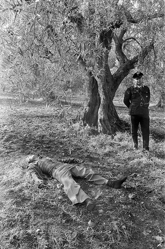 Ucciso dalla mafia
Bagheria, 1976
Courtesy Letizia Battaglia
