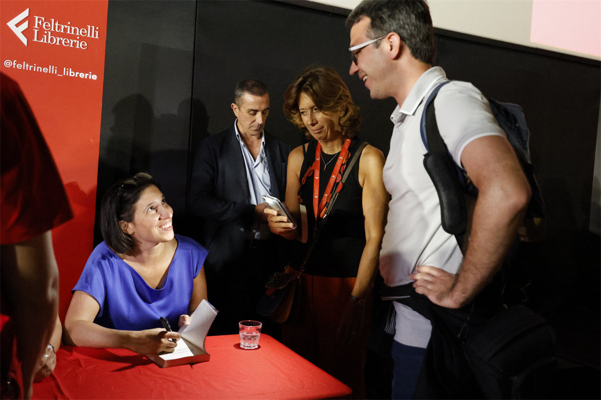 Elly Schlein imprevista Enrico Cerrini