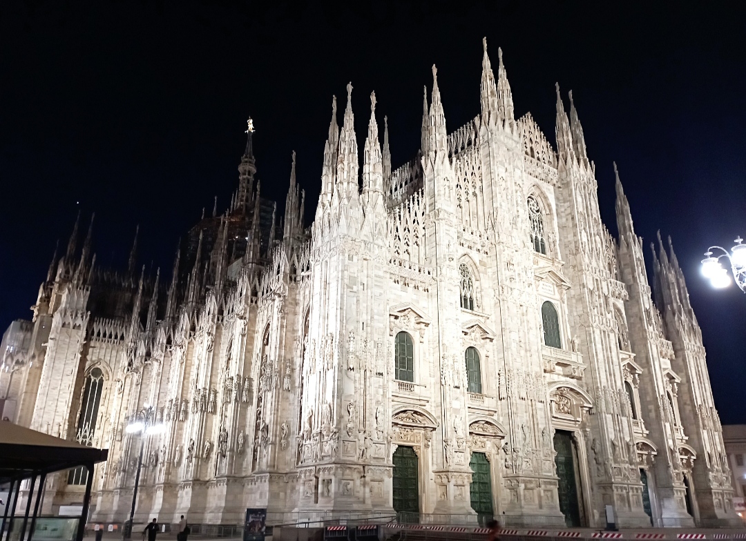 Il duomo di Milano, simbolo di una città minacciata dalla gentrification