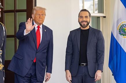 Nayib Bukele, presidente di El Salvador, e Donald Trump, hanno parlato anche del caso del cittadino salvadoreno Garcia, arrestato per errore
