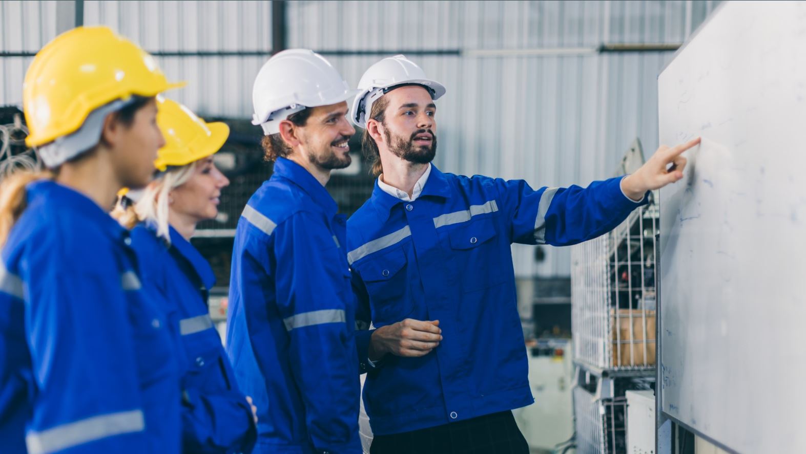 Eni lancia tre master dedicati alle professioni per la transizione e la energia del futuro