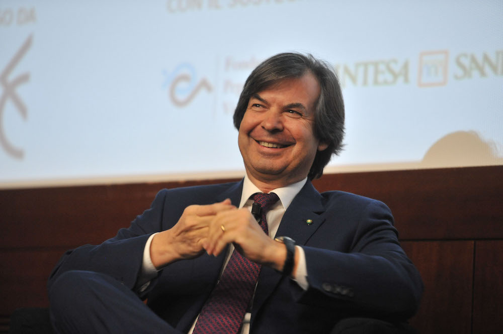 Carlo Messina, Ceo di Intesa Sanpaolo. La banca ha presentato i risultati del primo trimestre del 2025, facendo segnare un utile netto in crescita del 13,6% a 2,6 miliardi