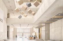 Federico Ferrari, ne Il Silenzio dell'arte, indaga questioni cruciali