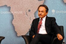 Gilles Kepel, intervistato da Repubblica, ha sottolineato le conseguenze di un'eventuale caduta del regime degli Ayatollah in Iran