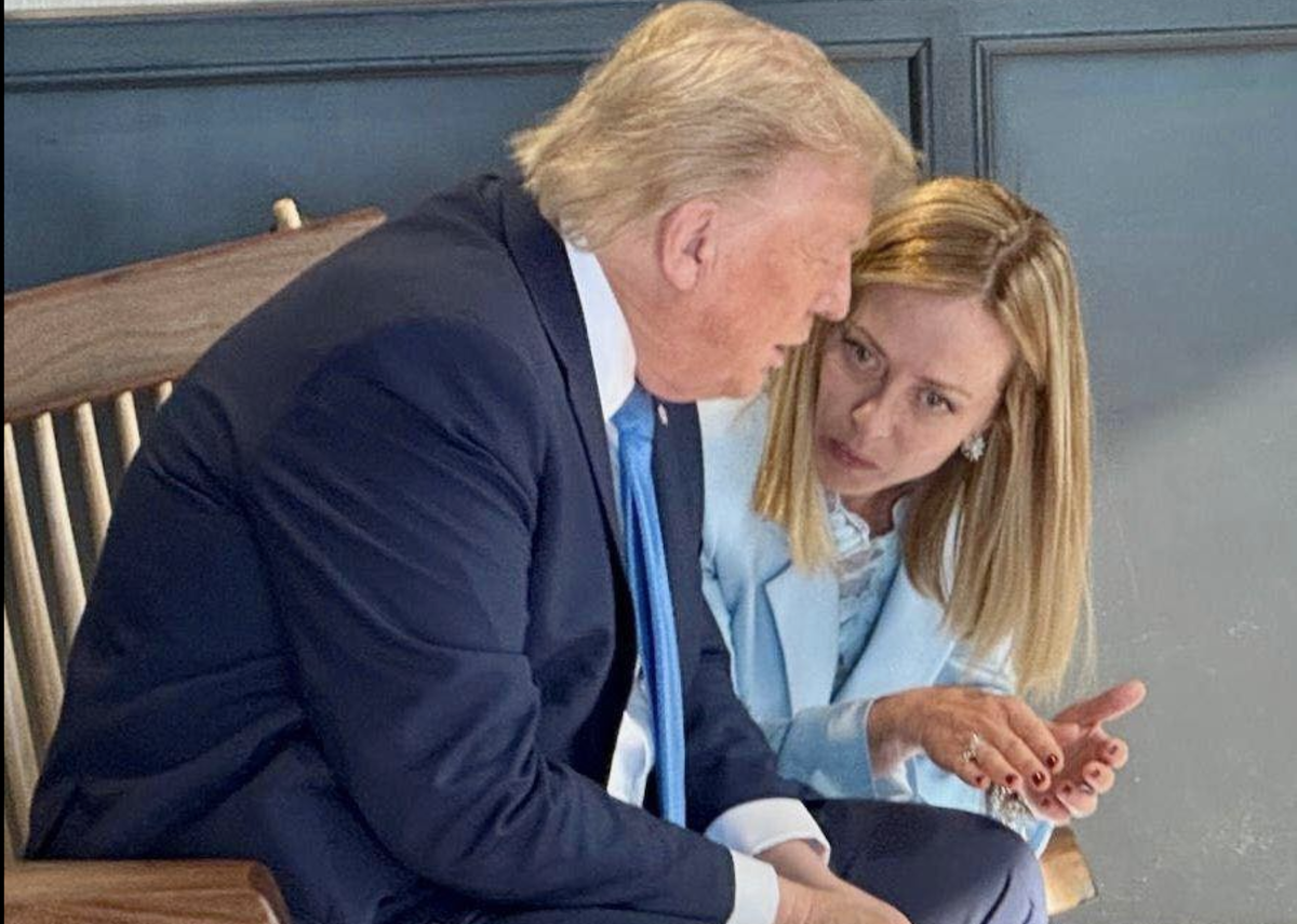 Meloni e Trump al G7 di giugno 2025. Il 12 Luglio è arrivata a tutti i paesi UE la lettera che annuncia dazi al 30%