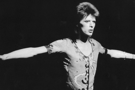 Photograph of David Bowie, Kevin Cummins, 1970s, Uk. Museum no: S.1326-2010. © Victoria and Albert Museum, London