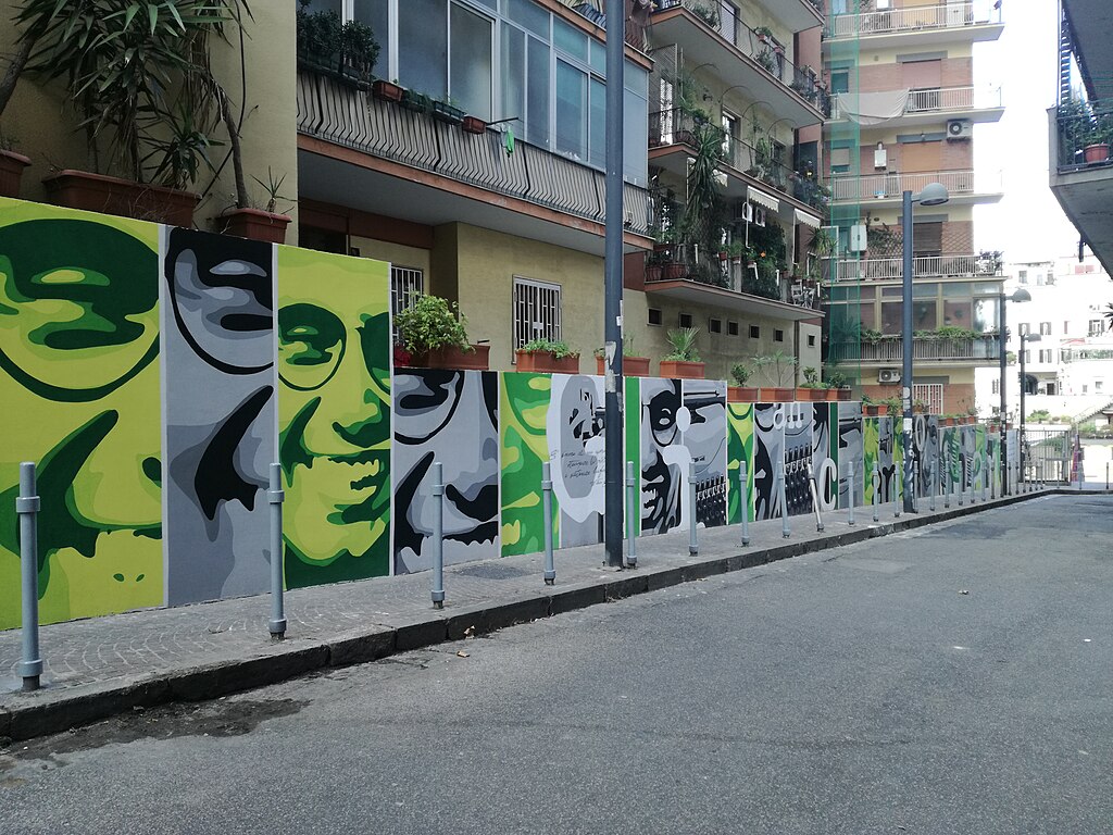 Un murale per Giancarlo Siani. Nel 40esimo anniversario dell'omicidio, un dialogo con Isaia Sales, tra i massimi esperti di Camorra