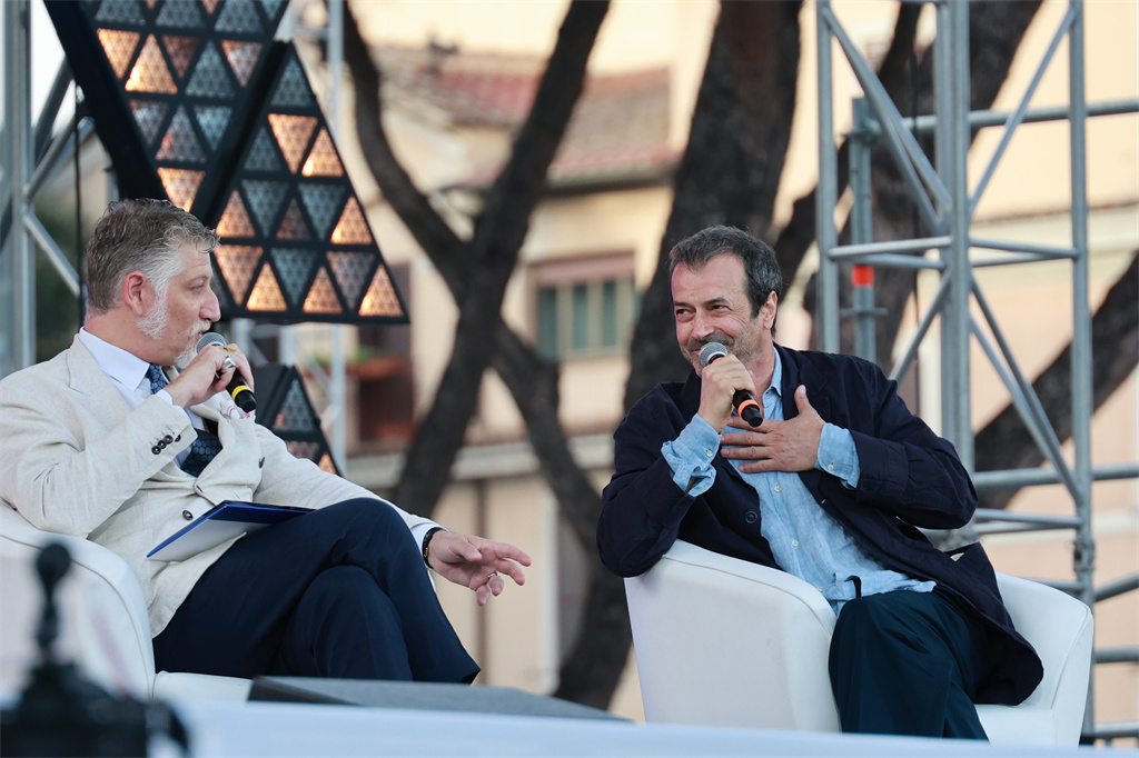 Giuli Occhipinti festa Fatto Quotidiano