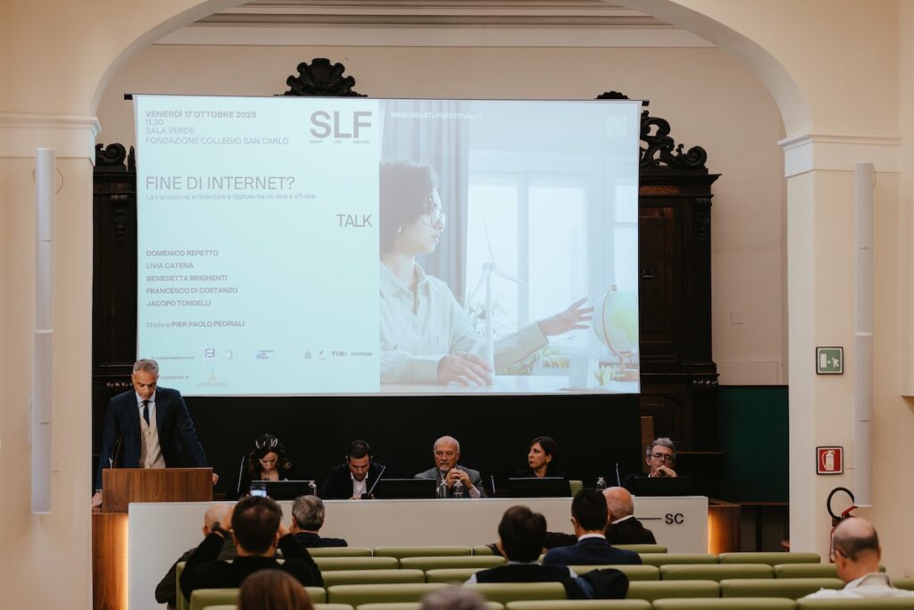 Un'immagine del panel dello Smart Life Festival