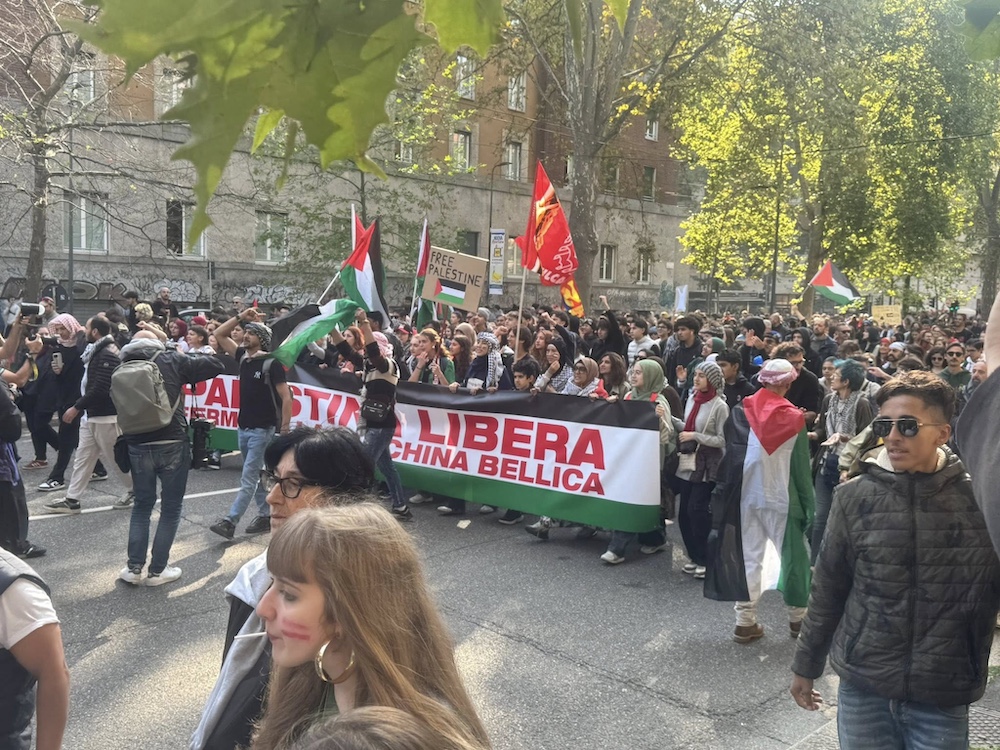 Un'immagine delle manifestazioni per Gaza