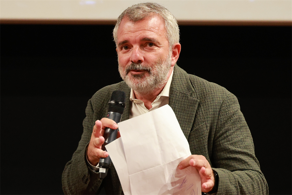 Pedro Armocida testa croce Troisi