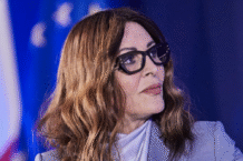 Le dimissioni di Daniela Santanchè sono diventate di colpo una priorità per Giorgia Meloni