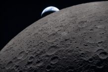 Immagini della Luna vista dalla missione di Artemis II