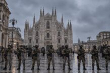 la paura a Milano, simboleggiata da un'immagine generata con la AI VLD